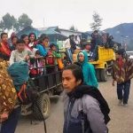 KORBAN KERUSUHAN WAMENA WARGA MENGUNGSI