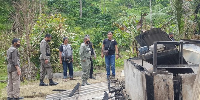 Polisi tinjau lokasi penyerangan di Sigi. ©2020 Merdeka.com