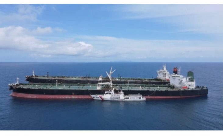 Bakamla menahan kapal tanker Panama dan Iran