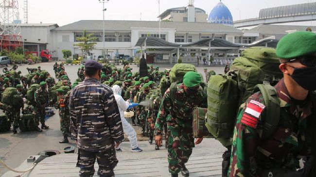 Pasukan TNI dikirim ke Papua untuk menghadapi perlawanan kelompok separatis. (Foto: Puspen TNI)