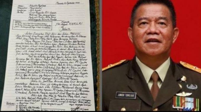 Kompas TV/Tribun Manado Kolase surat bertulis tangan (kiri) Brigjen TNI Junior Tumilaar yang dikirimkan ke Kapolri Jenderal Pol Listyo Sigit Prabowo. Brigjen TNI Junior Tumilaar mengaku menerima dicopot dari jabatannya setelah surati Kapolri.