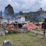 SMA Negeri 1 Oksibil, Kabupaten Pegunungan Bintang, Papua, dibakar KKB. (ANTARA/HO-Polres Pegunungan Bintang )