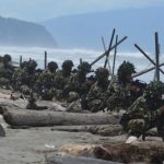 Foto: Latihan operasi pertahanan di Pantai Skouw Papua. (Dok. Istimewa)