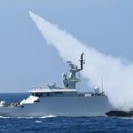 Dinas Penerangan Angkatan Laut A- A+ Kapal perang milik TNI Angkatan Laut, yang sedang melakukan latihan menembakkan rudal jenis C-705 di perairan Natuna, Kamis (8/4/2021).