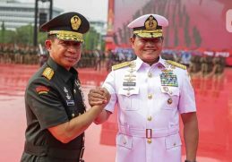 Kemudian pada tanggal Selasa (21/11) DPR resmi menyetujui Agus Subiyanto sebagai Panglima TNI. (Liputan6.com/Faizal Fanani)